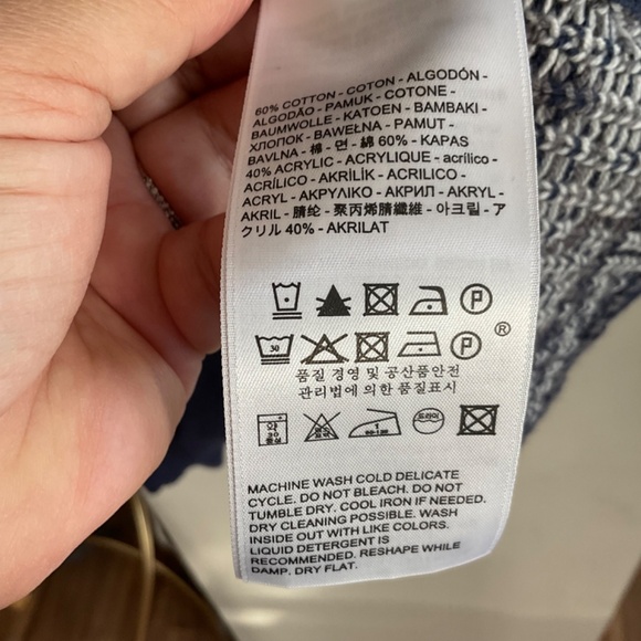 Levi's Blue Crewneck Sweater with Nordic Pattern - Picture 8 of 10